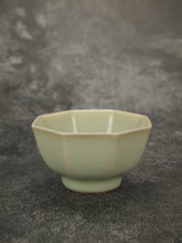 Load image into Gallery viewer, 100ml Renaissance Series Ruyao Big Octagon Teacup 汝窑复古釉八角杯
