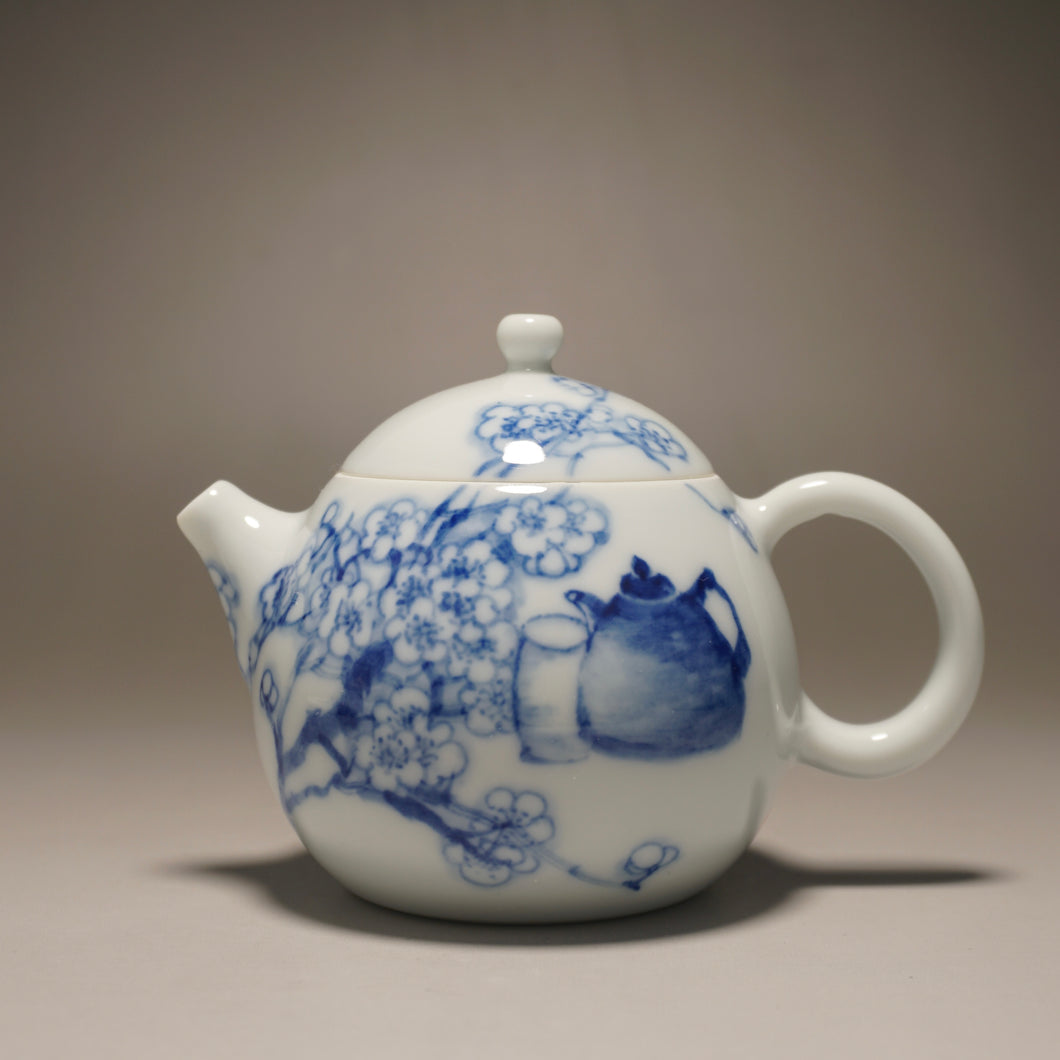 Qinghua Teapot Jingdezhen Fine Porcelain Teapot by KuangShi 耕隐艺品匡石手绘龙蛋壶 100ml