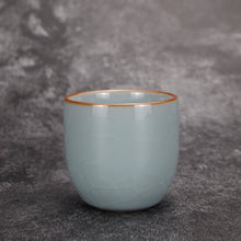 Load image into Gallery viewer, 100ml Azure Ruyao Zhili Teacup 汝窑天青直立杯
