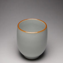 Load image into Gallery viewer, 100ml Moon White Ruyao Fragrance Smelling Teacup 月白汝窑闻香杯
