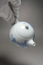 Load image into Gallery viewer, Qinghua Teapot Jingdezhen Fine Porcelain Teapot by KuangShi 耕隐艺品匡石手绘龙蛋壶 100ml
