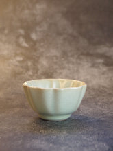 Load image into Gallery viewer, 100ml Renaissance Series Ruyao Sunflower Teacup 汝窑复古釉葵口杯
