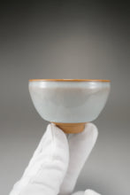 Load image into Gallery viewer, 100ml Ltd. Ed. Ruyao FangHua Shukou Teacup 芳华汝窑束口杯
