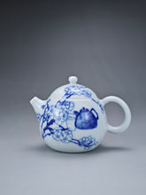 Load image into Gallery viewer, 100ml Fully Handmade Qinghua Jingdezhen Fine Porcelain Teapot by KuangShi 耕隐艺品匡石手绘龙蛋壶
