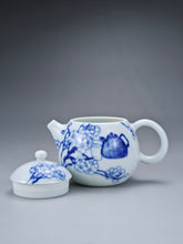 Load image into Gallery viewer, 100ml Fully Handmade Qinghua Jingdezhen Fine Porcelain Teapot by KuangShi 耕隐艺品匡石手绘龙蛋壶
