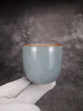 Load image into Gallery viewer, 100ml Azure Ruyao Zhili Teacup 汝窑天青直立杯
