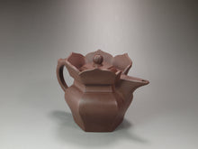 Load image into Gallery viewer, Fully Handmade Zini Monk&#39;s Hat Yixing Teapot 全手工原矿紫泥僧帽壶  500ml
