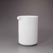 Load image into Gallery viewer, Cylindrical Tianbaiyou Jingdezhen Porcelain Fair Cup 甜白釉陶瓷公道杯
