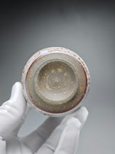 Load image into Gallery viewer, Shino Stoneware Teacup no.1 手工陶艺志野杯 110ml
