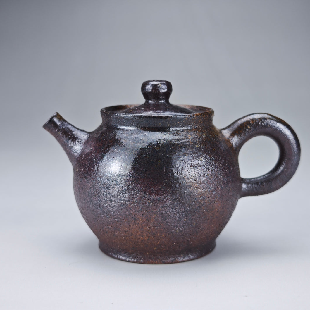 Wood Fired Dark Ash Elegant Nixing Teapot by Li Wenxin 李文新柴烧壶 100ml