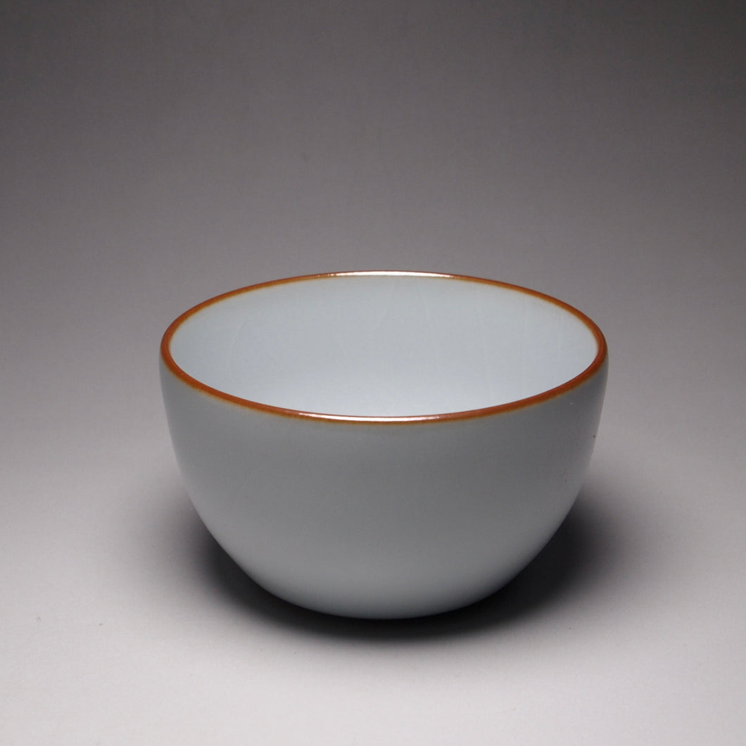 110ml Moon White Ruyao Wide Teacup 110ml月白缸杯