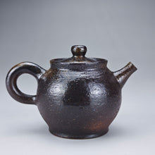 Load image into Gallery viewer, Wood Fired Dark Ash Elegant Nixing Teapot by Li Wenxin 李文新柴烧壶 100ml
