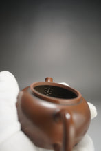 Load image into Gallery viewer, 115ml Classic Round Nixing Teapot by Li Wenxin李文新坭兴扁壶
