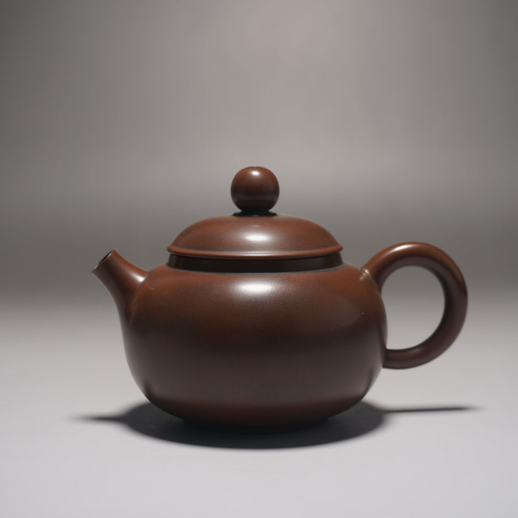 115ml Classic Round Nixing Teapot by Li Wenxin李文新坭兴扁壶
