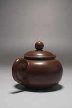 Load image into Gallery viewer, 115ml Classic Round Nixing Teapot by Li Wenxin李文新坭兴扁壶
