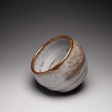 Load image into Gallery viewer, Shino Glazed Stoneware Teacup no.10 手工陶艺志野杯 115ml
