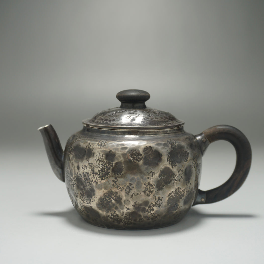 999 Pure Silver Handmade Rocky Texture Teapot 全手工纯银999壶 115ml