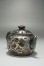 Load image into Gallery viewer, 999 Pure Silver Handmade Rocky Texture Teapot 全手工纯银999壶 115ml
