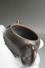 Load image into Gallery viewer, 120ml Bian Julunzhu Nixing Teapot by Li Wenxin 李文新泥兴扁巨轮珠
