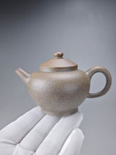 Load image into Gallery viewer, Wood Fired Jiangponi Julun Yixing Teapot 柴烧降坡泥巨轮珠 120ml
