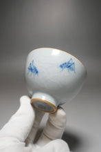 Load image into Gallery viewer, 120ml Qinghua Crickets Moon White Ruyao Teacup 月白汝窑蟋蟀杯
