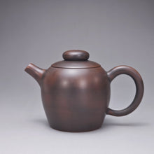 Load image into Gallery viewer, 120ml Julunzhu Nixing Teapot by Wu Sheng Sheng 吴盛胜坭兴巨轮珠壶
