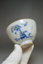 Load image into Gallery viewer, 120ml Qinghua Chrysanthemum and Butterfly Moon White Ruyao Teacup 月白菊花蝶杯
