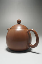 Load image into Gallery viewer, 125ml Dragon Egg Nixing Teapot by Li Wenxin 李文新坭兴小龙蛋
