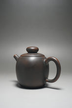 Load image into Gallery viewer, 125ml Julunzhu Nixing Teapot by Li Wenxin 李文新坭兴壶

