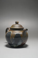 Load image into Gallery viewer, Wood Fired Handpicked TianQingNi Lianzi Yixing Teapot No.2 柴烧天青泥莲子 125ml
