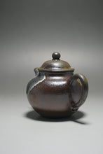 Load image into Gallery viewer, Wood Fired Handpicked TianQingNi Lianzi Yixing Teapot No.4 柴烧天青泥莲子 125ml
