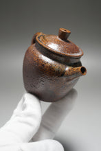 Load image into Gallery viewer, Wood Fired Classic Julunzhu Nixing Teapot by Li Wenxin 李文新柴烧坭兴壶 125ml
