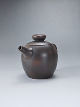 Load image into Gallery viewer, 125ml Julunzhu Nixing Teapot by Li Wenxin 李文新坭兴壶
