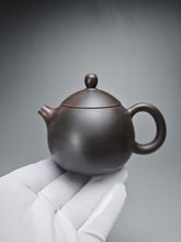 Load image into Gallery viewer, 125ml Dragon Egg Nixing Teapot by Li Wenxin 李文新坭兴小龙蛋
