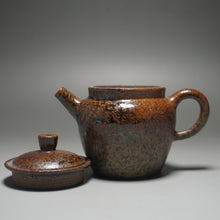 Load image into Gallery viewer, Wood Fired Classic Julunzhu Nixing Teapot by Li Wenxin 李文新柴烧坭兴壶 125ml
