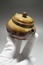 Load image into Gallery viewer, Wood Fired Little Round Nixing Teapot by Li Wenxin  李文新柴烧坭兴壶 125ml
