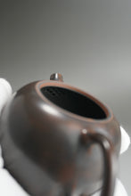 Load image into Gallery viewer, 130ml Xishi Dark Nixing Teapot by Li Wenxin 李文新泥兴西施 (深）
