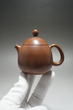 Load image into Gallery viewer, 130ml Dragon Egg Nixing Teapot by Li Wenxin 李文新坭兴龙蛋
