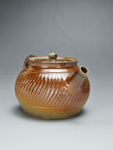 Load image into Gallery viewer, Wood Fired Tiaodao Nixing Teapot by Li Wenxin  李文新柴烧跳刀 130ml
