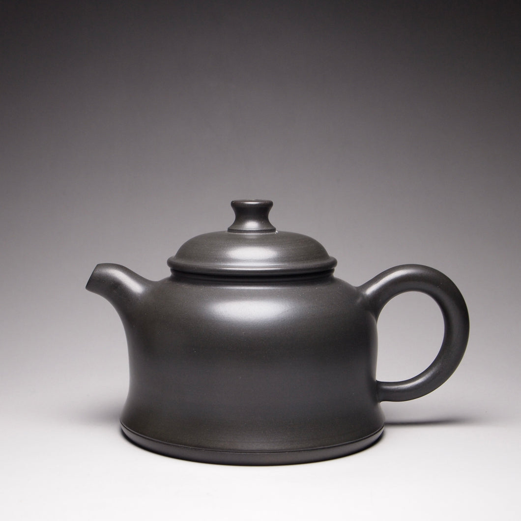 130ml Dark Grey Jinzhong Nixing Teapot by Li Wenxin 李文新金钟壶