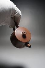 Load image into Gallery viewer, 130ml Shipiao Nixing Teapot by Li Wenxin 李文新坭兴石瓢
