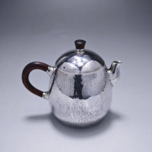 Load image into Gallery viewer, 999 Pure Silver Handmade Egg Shape Teapot 全手工纯银999蛋形壶 135ml
