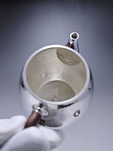 Load image into Gallery viewer, 999 Pure Silver Handmade Egg Shape Teapot 全手工纯银999蛋形壶 135ml
