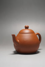 Load image into Gallery viewer, Zhuni New Pear Yixing Teapot 朱泥新梨形 140ml
