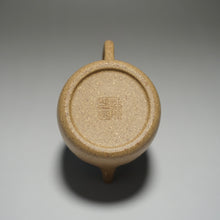 Load image into Gallery viewer, Lipini Upright Lotus Flower Yixing Teapot 梨皮段泥高莲华 140ml
