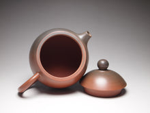 Load image into Gallery viewer, 140ml Dragon Egg Nixing Teapot with Yaobian by Li Wenxin 李文新泥兴阴阳龙蛋
