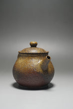 Load image into Gallery viewer, Wood Fired Panhu Nixing Teapot by Li Wenxin 李文新柴烧坭兴壶 140ml

