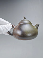 Load image into Gallery viewer, Wood Fired Melon Dicaoqing Yixing Teapot 柴烧紫泥瓢瓜 140ml
