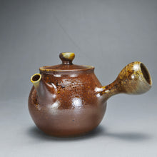 Load image into Gallery viewer, Wood Fired Side Handle Nixing Teapot by Li Wenxin 李文新柴烧坭兴侧把壶 140ml
