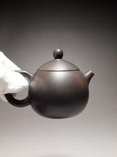 Load image into Gallery viewer, 145ml Dragon Egg Nixing Teapot by Li Wenxin 李文新坭兴小龙蛋
